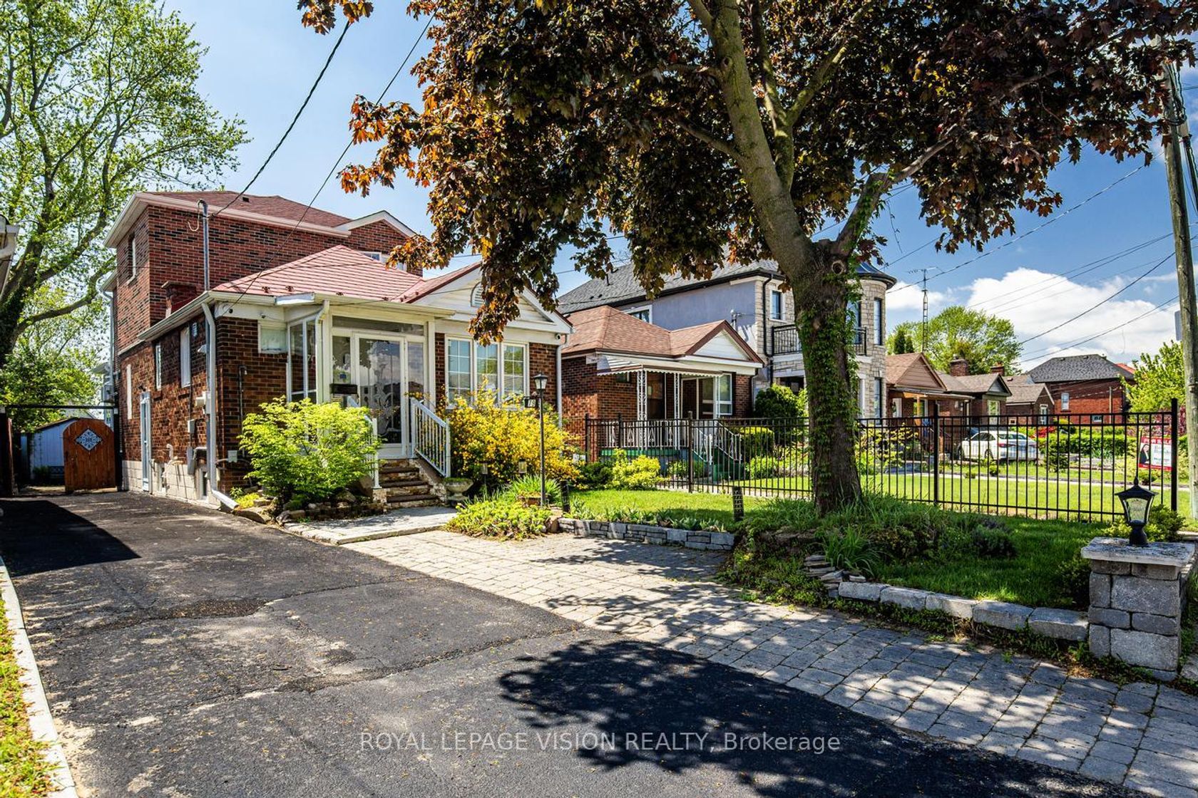 79 Foxwell Street, Smythe, Toronto 