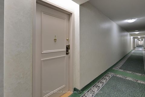 Photo 2 at 1205 - 205 Hilda Avenue, Newtonbrook West, Toronto
