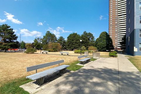 Photo 18 at 1205 - 205 Hilda Avenue, Newtonbrook West, Toronto