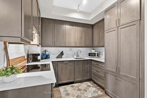 Photo 9 at 309 - 9075 Jane Street, Concord, Vaughan