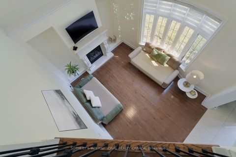 Photo 7 at 381 Poetry Drive, Vellore Village, Vaughan