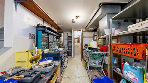 Photo 32 at 49 Noble Street, Roncesvalles, Toronto