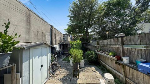 Photo 37 at 49 Noble Street, Roncesvalles, Toronto