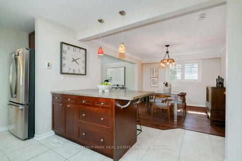 Photo 9 at 190 Cassandra Boulevard, Donalda, Toronto