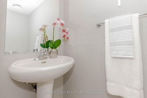 Photo 28 at 20 - 2468 Post Road, RO River Oaks, Oakville
