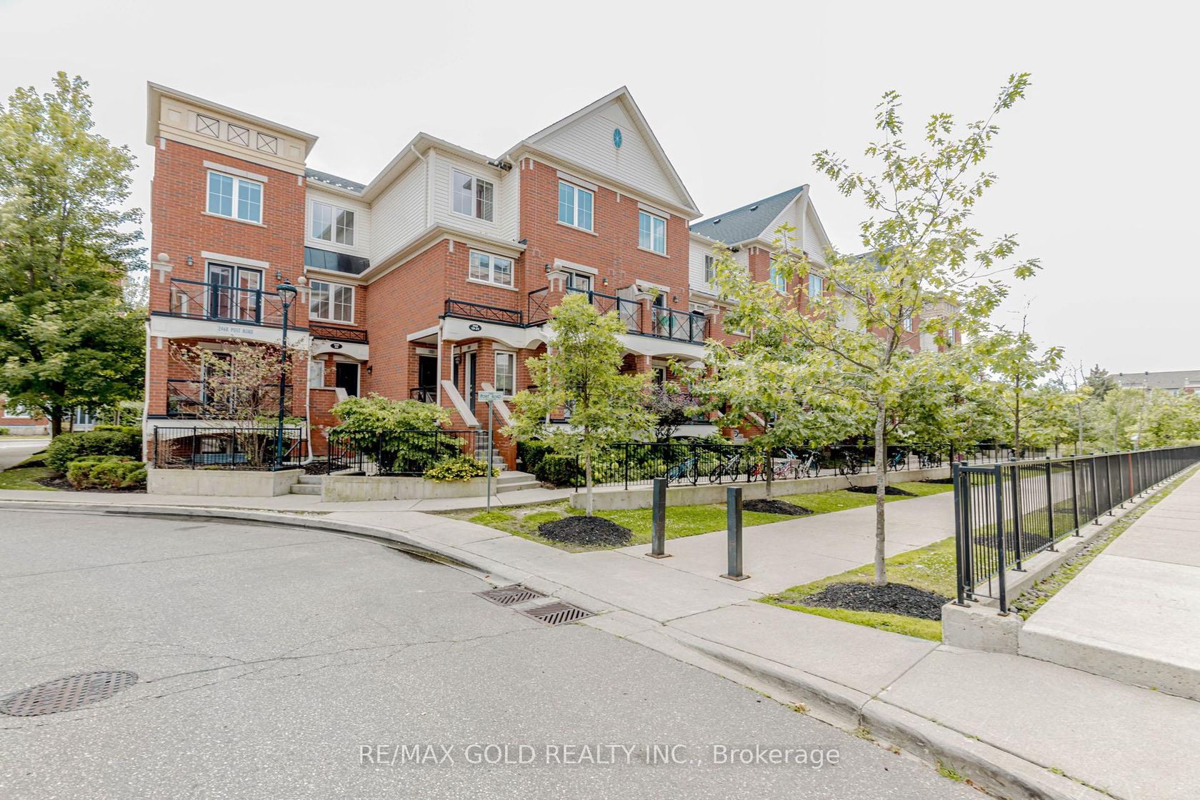 20 - 2468 Post Road, RO River Oaks, Oakville 