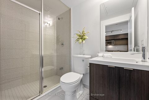 Photo 15 at 2502 - 10 York Street, Waterfront Communities C1, Toronto