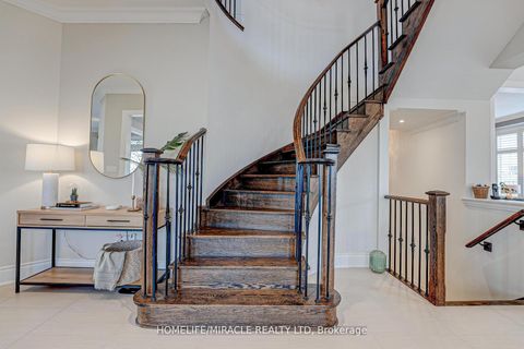 Photo 10 at 2 Stanton Avenue, Vellore Village, Vaughan