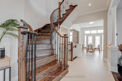 Photo 11 at 2 Stanton Avenue, Vellore Village, Vaughan