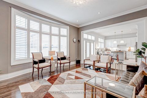 Photo 14 at 2 Stanton Avenue, Vellore Village, Vaughan