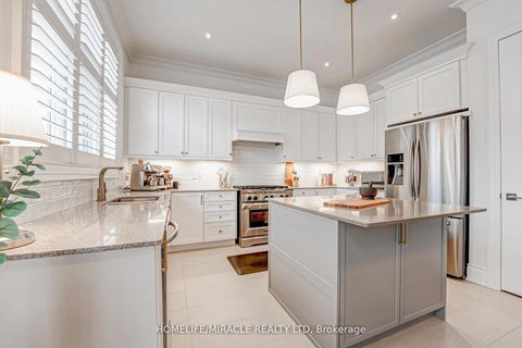 Photo 17 at 2 Stanton Avenue, Vellore Village, Vaughan