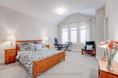 Photo 30 at 2 Stanton Avenue, Vellore Village, Vaughan