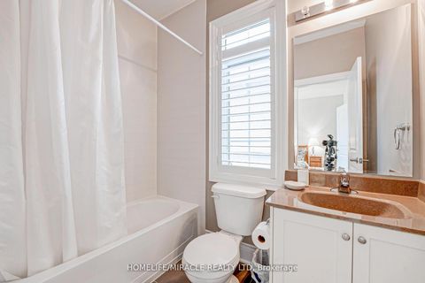 Photo 32 at 2 Stanton Avenue, Vellore Village, Vaughan
