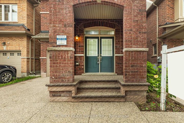 Photo 1 at 86 Humberstone Crescent, Northwest Brampton, Brampton