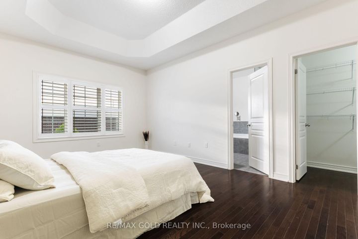 Photo 18 at 86 Humberstone Crescent, Northwest Brampton, Brampton