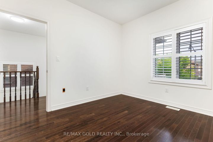 Photo 29 at 86 Humberstone Crescent, Northwest Brampton, Brampton