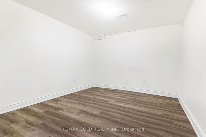 Photo 39 at 86 Humberstone Crescent, Northwest Brampton, Brampton