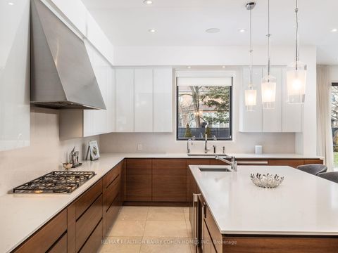 Photo 9 at 148 Highland Crescent, York Mills, Toronto