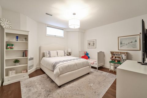 Photo 32 at 148 Highland Crescent, York Mills, Toronto