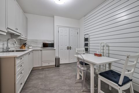 Photo 36 at 148 Highland Crescent, York Mills, Toronto