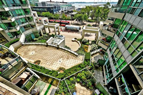 Photo 28 at 618 - 230 Queens Quay W, Waterfront Communities C1, Toronto