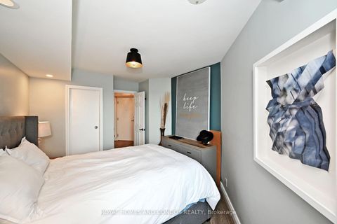 Photo 34 at 618 - 230 Queens Quay W, Waterfront Communities C1, Toronto