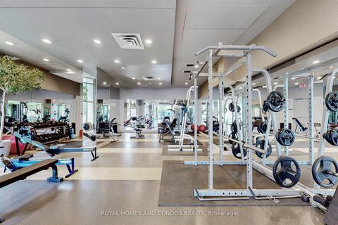 Photo 44 at 618 - 230 Queens Quay W, Waterfront Communities C1, Toronto