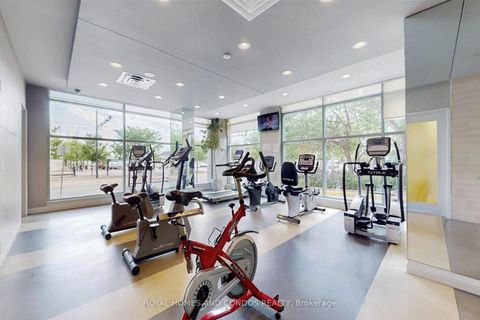 Photo 46 at 618 - 230 Queens Quay W, Waterfront Communities C1, Toronto