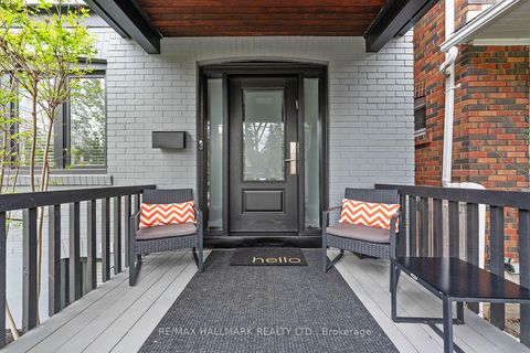Photo 2 at 176 Melrose Avenue, Lawrence Park North, Toronto