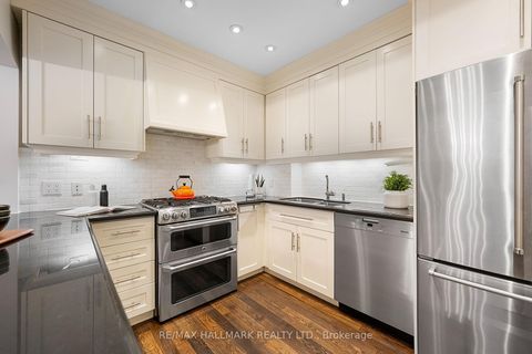 Photo 11 at 176 Melrose Avenue, Lawrence Park North, Toronto