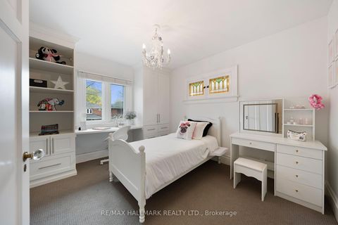Photo 31 at 176 Melrose Avenue, Lawrence Park North, Toronto