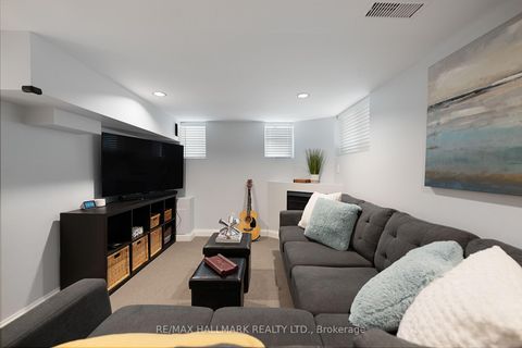 Photo 40 at 176 Melrose Avenue, Lawrence Park North, Toronto