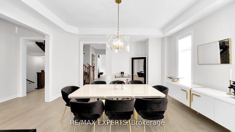 Photo 5 at 89 Rosshaven Crescent, Vellore Village, Vaughan