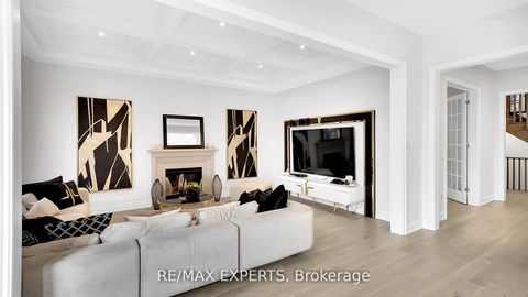Photo 14 at 89 Rosshaven Crescent, Vellore Village, Vaughan