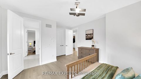 Photo 36 at 89 Rosshaven Crescent, Vellore Village, Vaughan