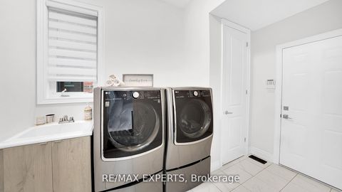 Photo 37 at 89 Rosshaven Crescent, Vellore Village, Vaughan