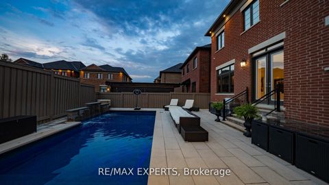 Photo 43 at 89 Rosshaven Crescent, Vellore Village, Vaughan