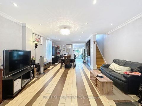 Photo 4 at 132 Bellwoods Avenue, Bellwoods, Toronto