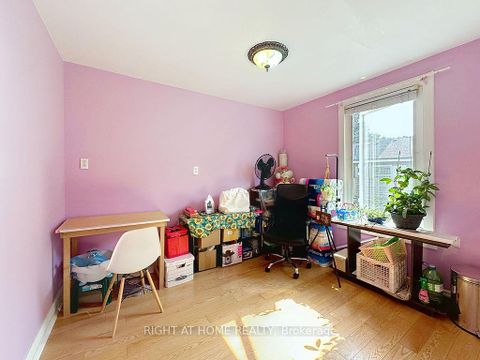 Photo 11 at 132 Bellwoods Avenue, Bellwoods, Toronto