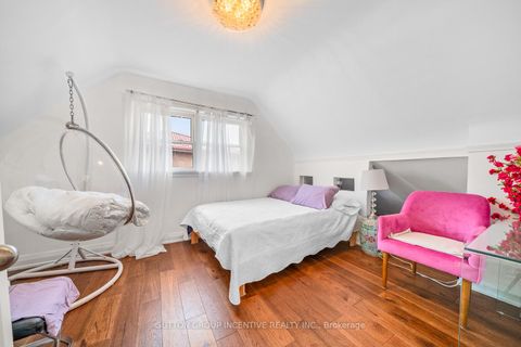 Photo 10 at 65 Barrhead Crescent, Kipling, Toronto