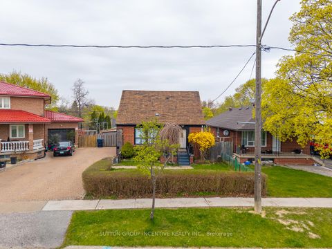 Photo 16 at 65 Barrhead Crescent, Kipling, Toronto