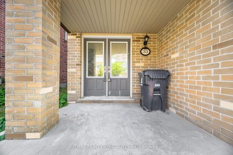 Photo 4 at 33 Pringdale Gardens Circle S, Eglinton East, Toronto