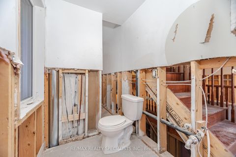 Photo 22 at 33 Pringdale Gardens Circle S, Eglinton East, Toronto