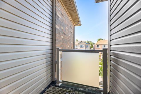 Photo 31 at 33 Pringdale Gardens Circle S, Eglinton East, Toronto