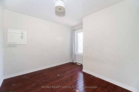 Photo 32 at 33 Pringdale Gardens Circle S, Eglinton East, Toronto