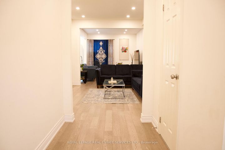 Photo 1 at 630 Mockridge Terrace, HA Harrison, Milton