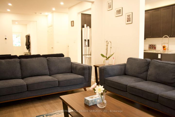 Photo 7 at 630 Mockridge Terrace, HA Harrison, Milton