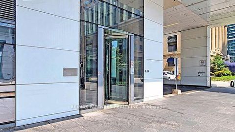Photo 1 at 6805 - 100 Harbour Street, Waterfront Communities C1, Toronto