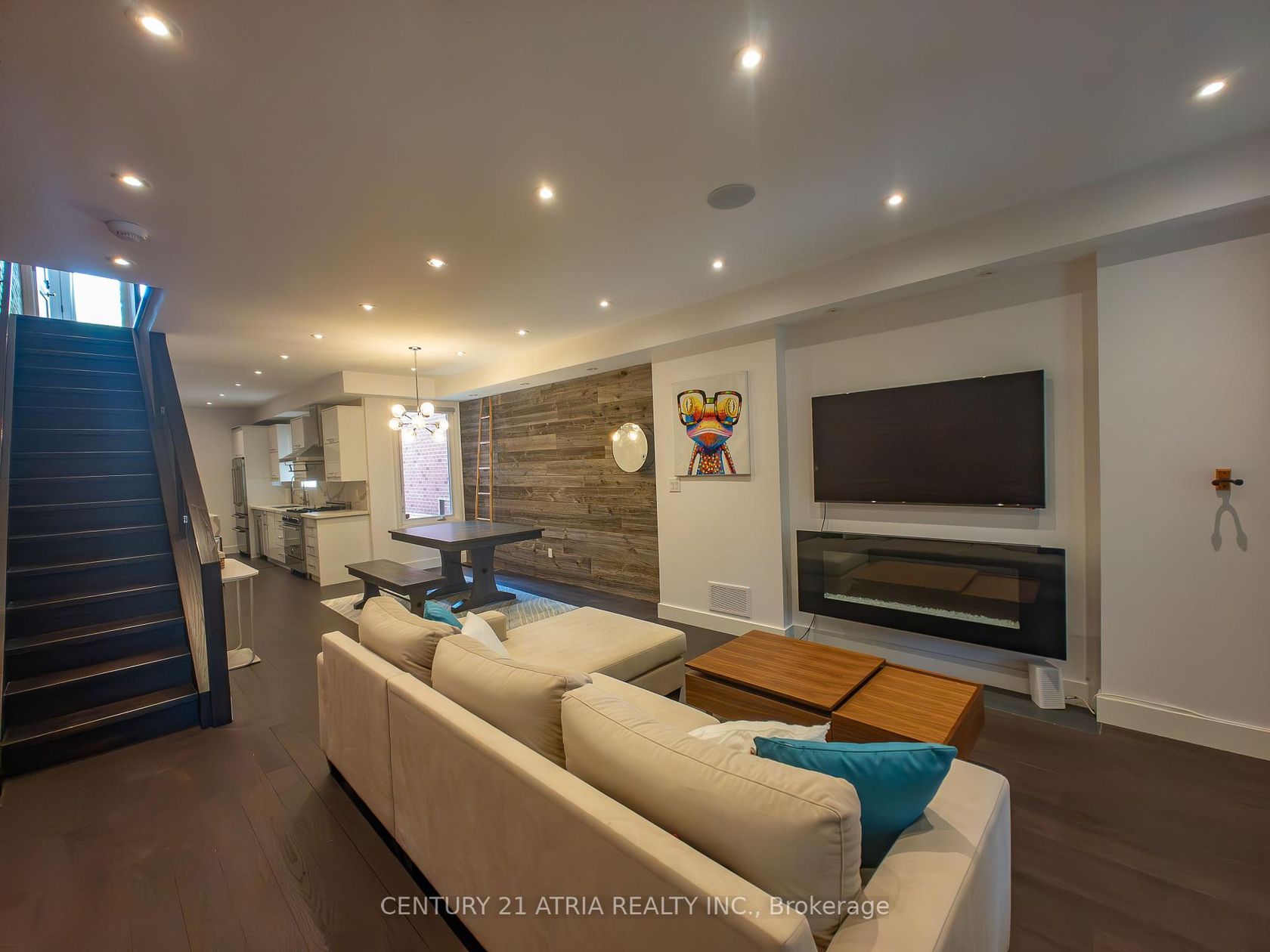 329A Clinton Street, Little Italy, Toronto 