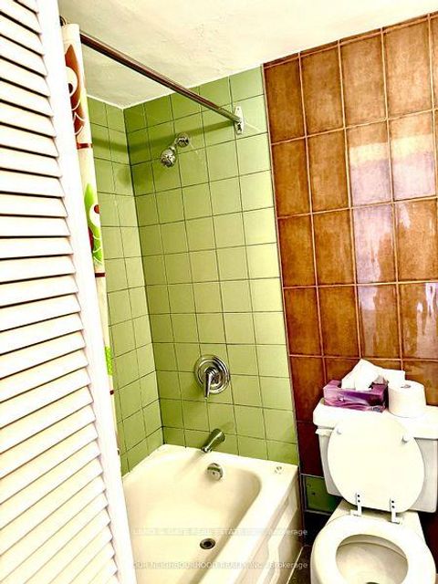 Photo 11 at 1607 - 30 Gloucester Street, Yonge Corridor, Toronto